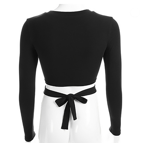 Lace-up Short Cropped Top Blouses - Picture 4 of 5